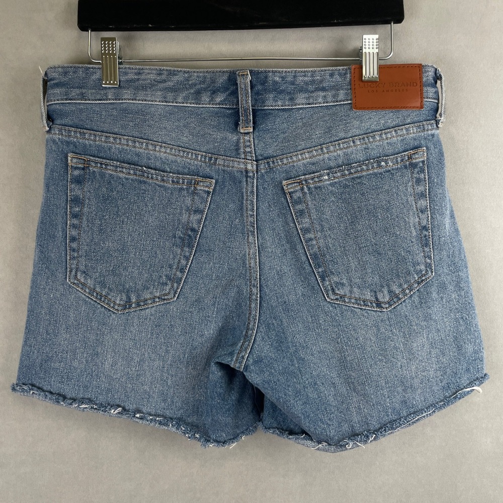 Lucky Brand Womens Boyfriend Short Medium Wash Distressed Denim Cutoff Size 6/28 - Picture 2 of 10